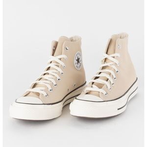 Oatmilk High Top Converse Brand New In Box! 🍨🍦🇺🇸